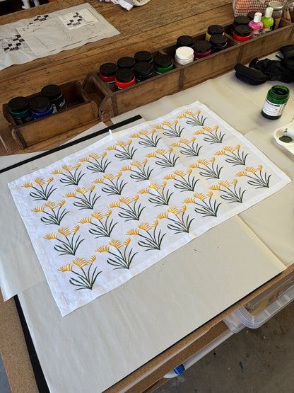 Australian Native Series Kangaroo Paw Hand Towel