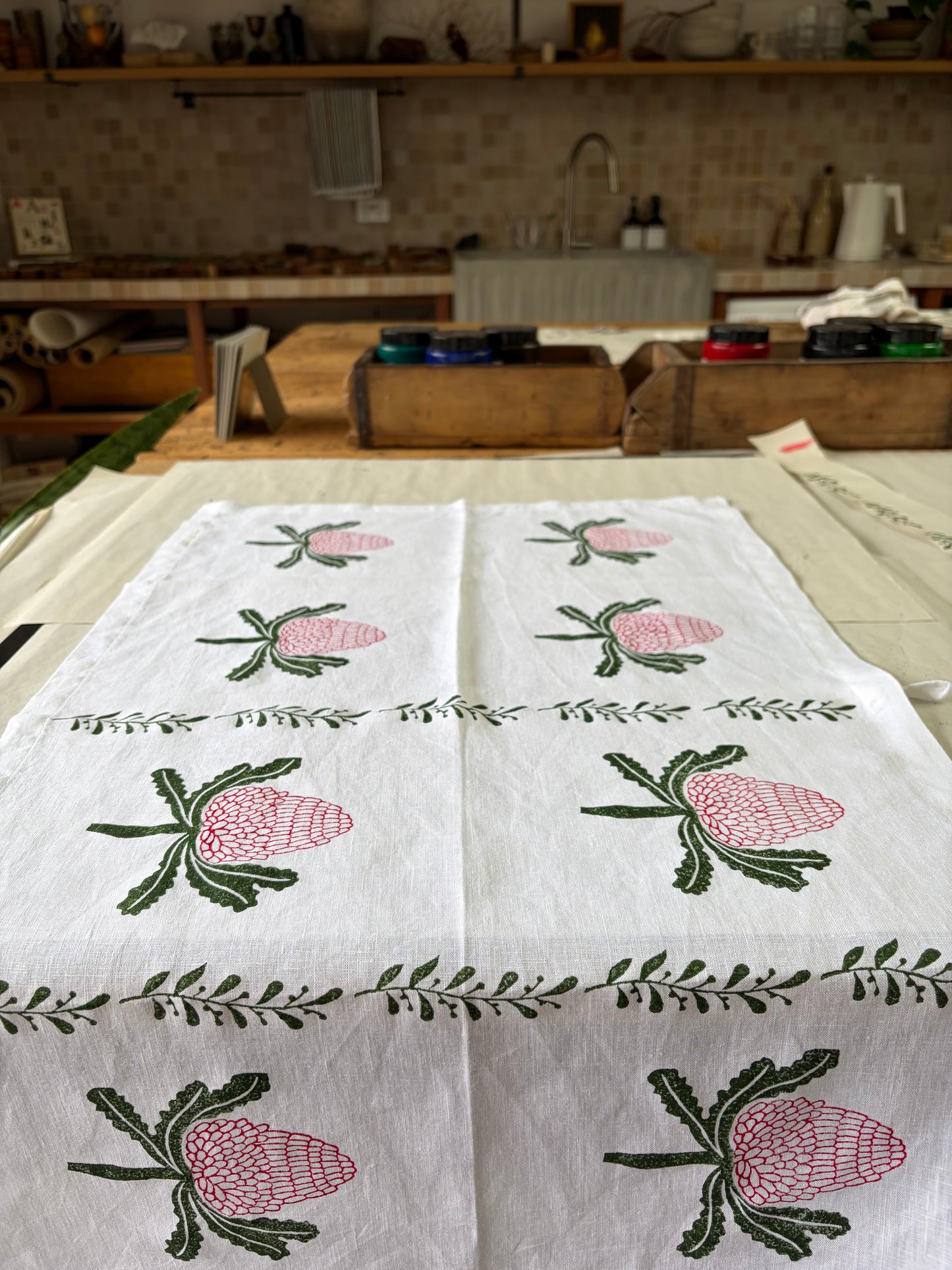 Australian Native Series Banksia Hand Towel