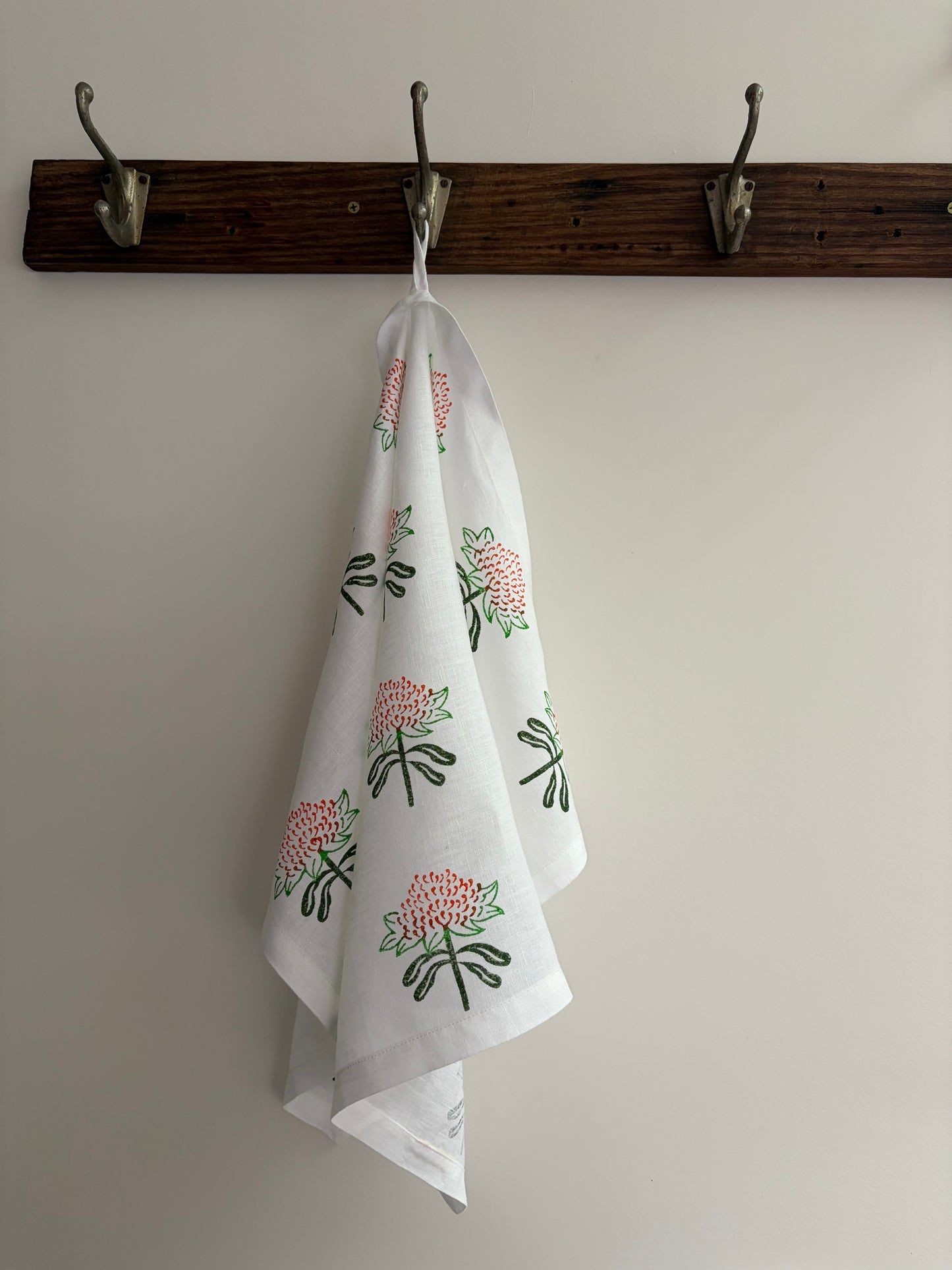 Australian Native Series Waratah Flower Hand Towel